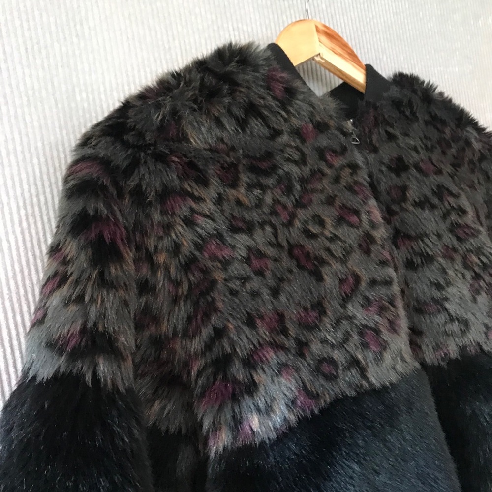 ARITZIA Golden Tna faux fur coat Mahoney Bomber - Picture 11 of 16